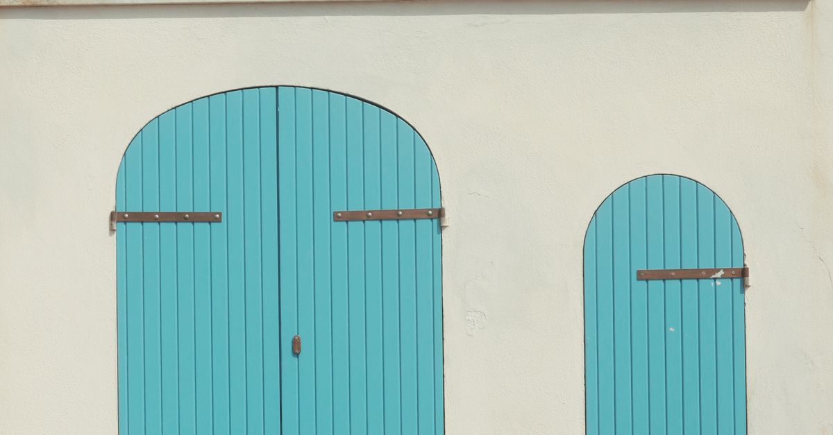 The Durability of Composite Plantation Shutters in Coastal Conditions