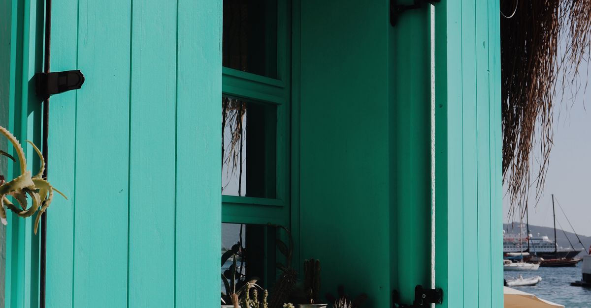 The Financial Benefits of Installing Plantation Shutters